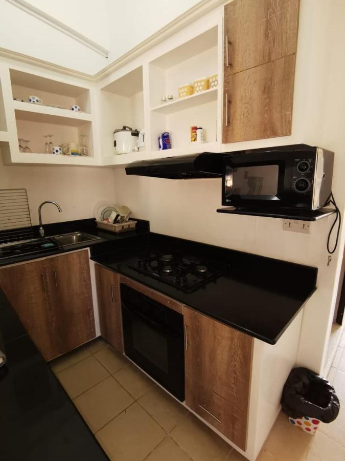 Rayon Vert Bleuphorie Beach Apartment Flic en Flac Exterior foto