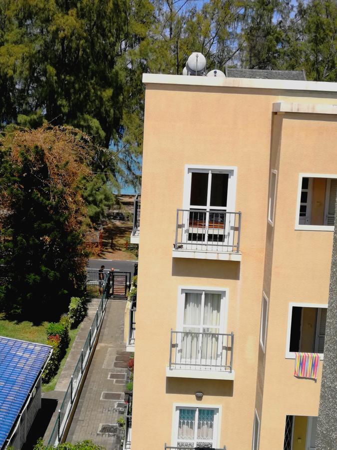 Rayon Vert Bleuphorie Beach Apartment Flic en Flac Exterior foto